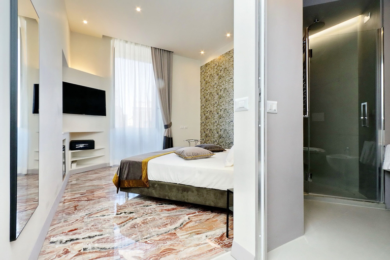 Bedroom 2, Opera 58, Rome