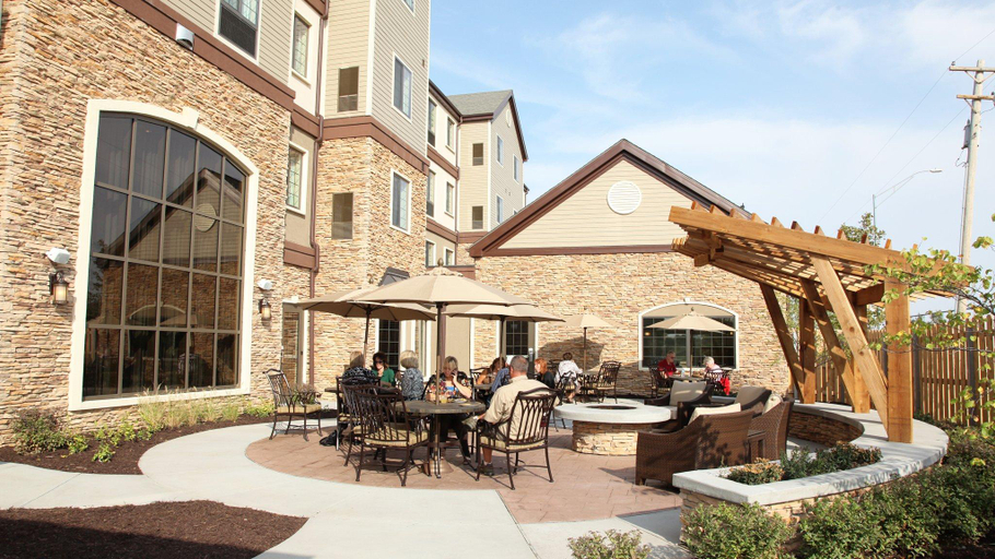Exterior & Views 2, Staybridge Suites LINCOLN NORTHEAST, Lancaster