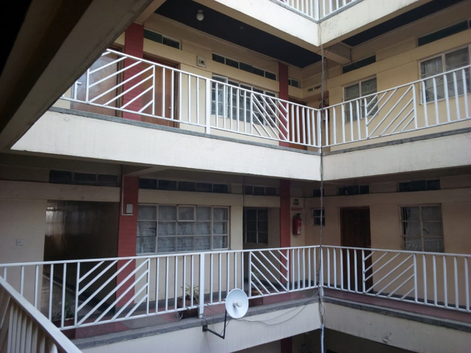 Others 4, Wambuku Hotel, Naivasha