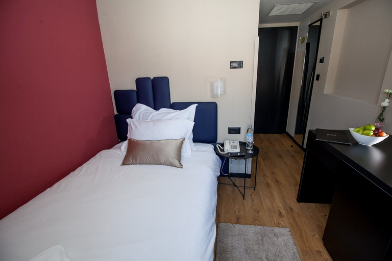 Bedroom 2, Bura 45 Boutique Hotel, Senj