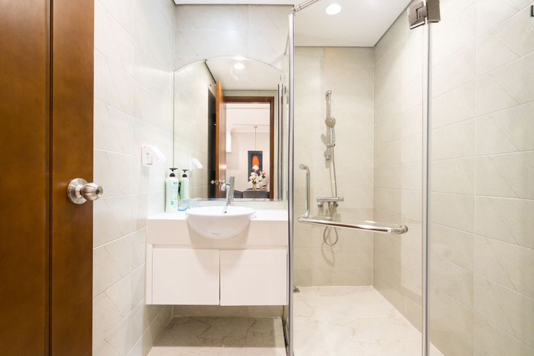 Bathroom 4, Vinhome Central Park Canh Apartment, Bình Thạnh