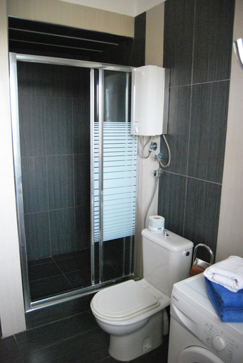 Bathroom 4, Chrysiida Luxury Suites, Crete