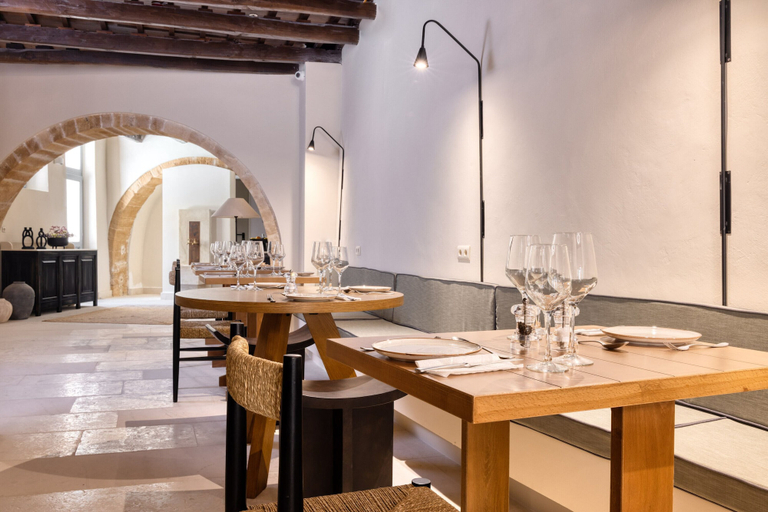 Food & Drinks 5, Azade Chania, Crete