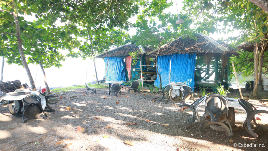Others 4, Algen's Dive Resort, Mahinog