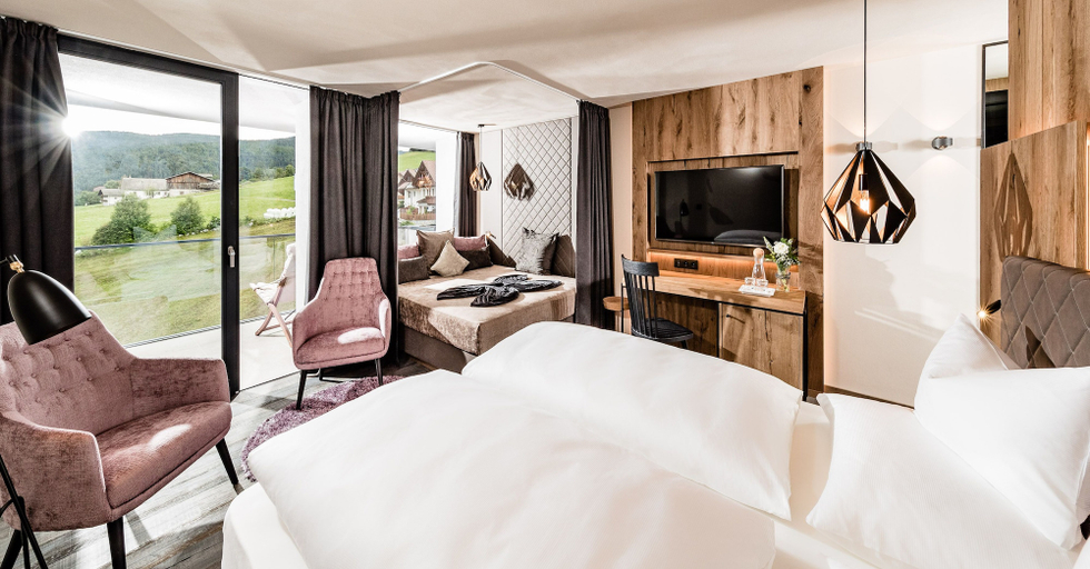 Bedroom 3, SONNENBERG | Panorama Dolomites Wellbeing, Bolzano