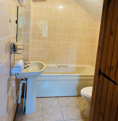 Bathroom 3, Craven Garth Cottages, North Yorkshire