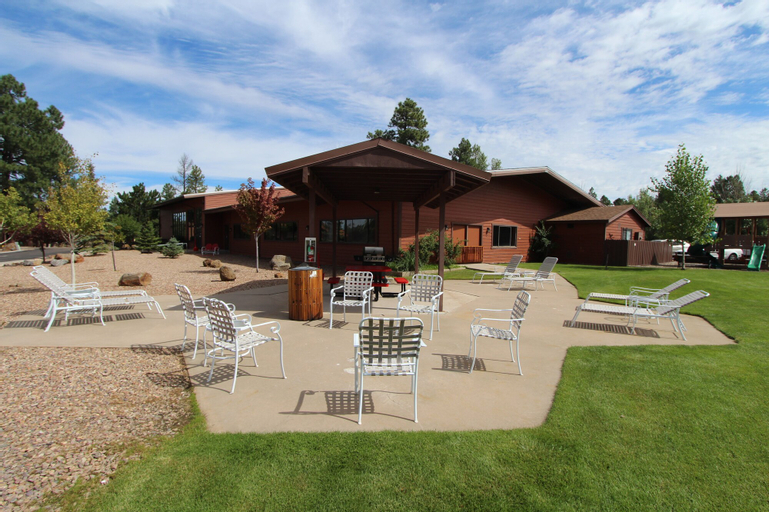 Roundhouse Resort, Navajo