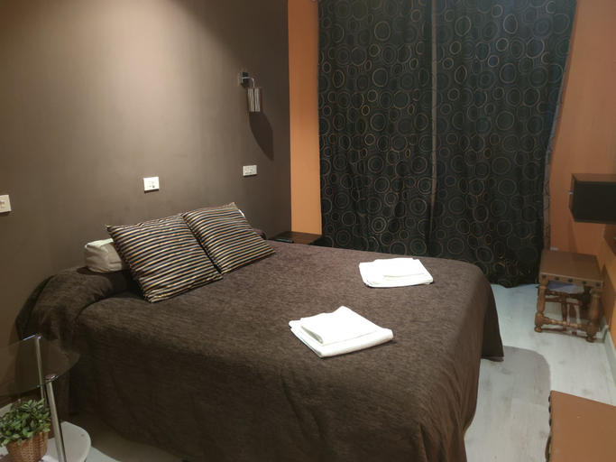 Bedroom 2, Hotel Orillamar, A Coruña