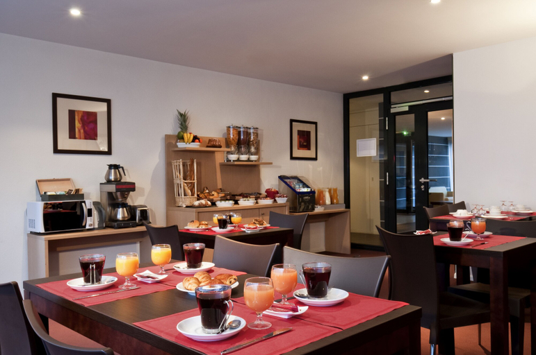Food & Drinks 4, Aparthotel Adagio Access Saint Louis Bâle, Haut-Rhin