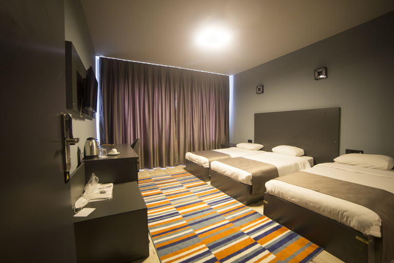 Bedroom 2, Atos Otel, Merkez