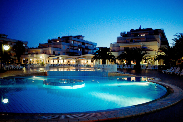 Exterior & Views 2, IHR Residence Club Hotel Le Terrazze, Ascoli Piceno