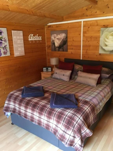 Bedroom 2, The Theberton Lion, Suffolk