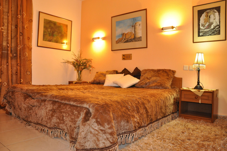 Bedroom 4, Sun and Sea Apartments, Crete