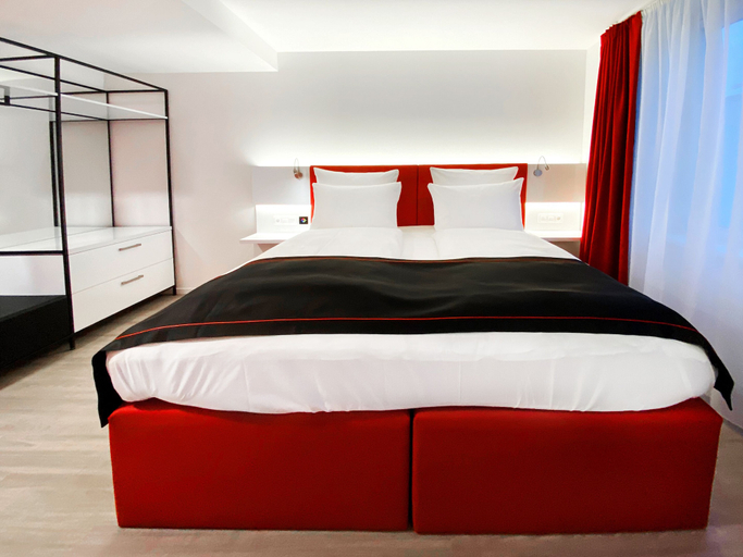 Bedroom 4, DORMERO Hotel Hersbruck, Nürnberger Land