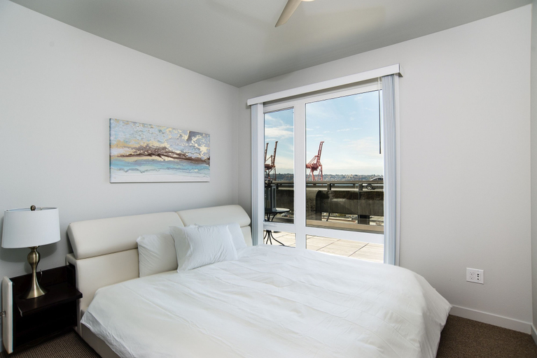 Bedroom 2, Pelicanstay in Stadium District, Seattle