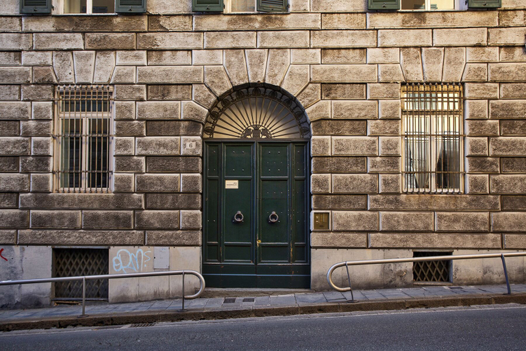 Property entrance, Modern Loft in the City Center, Genova