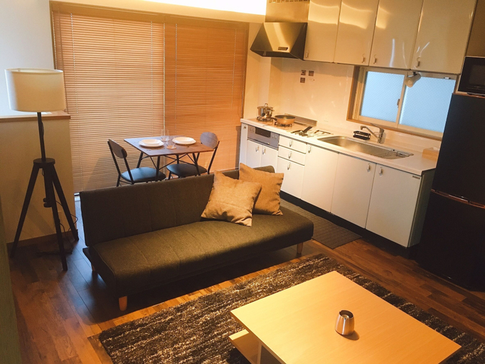 Others 5, Chill Inn Hounan by Tranova, Suginami