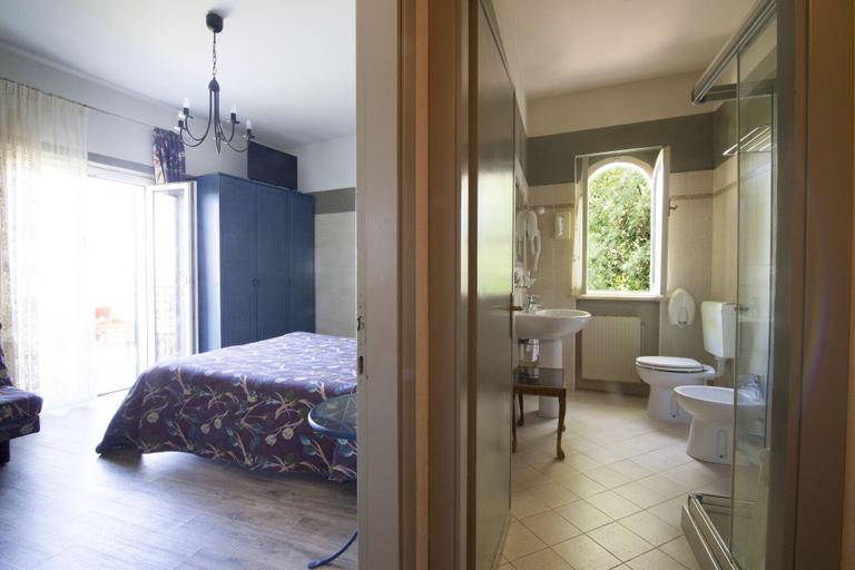 Bedroom 2, Hotel Castello S. Antonio, Verona