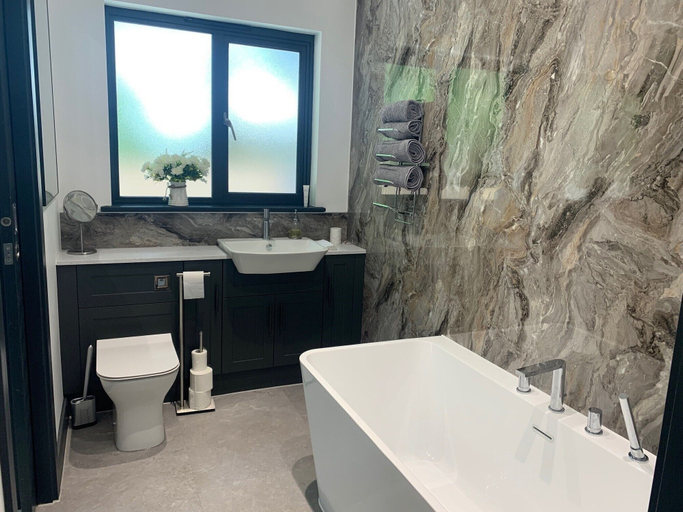 Bathroom 3, Belvedare-suffolk, Suffolk