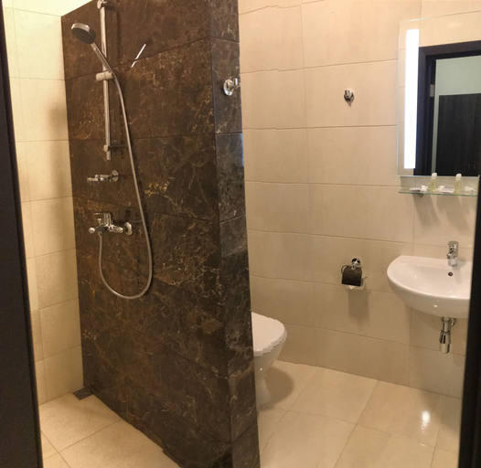 Bathroom 3, Non-Stop Hotel, Boryspil's'ka