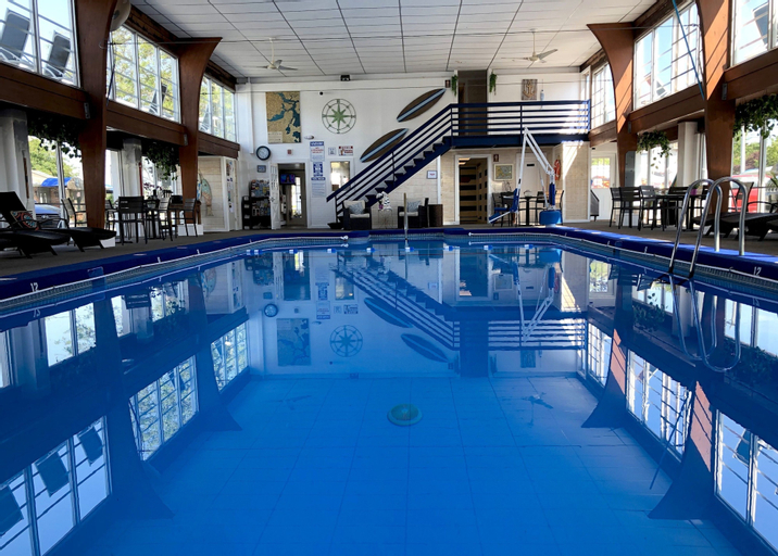 Hyannis Inn, Barnstable