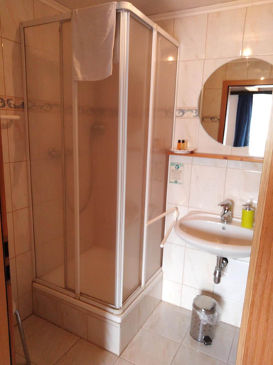 Bathroom 5, Hotel Atelier Sonne, Lörrach