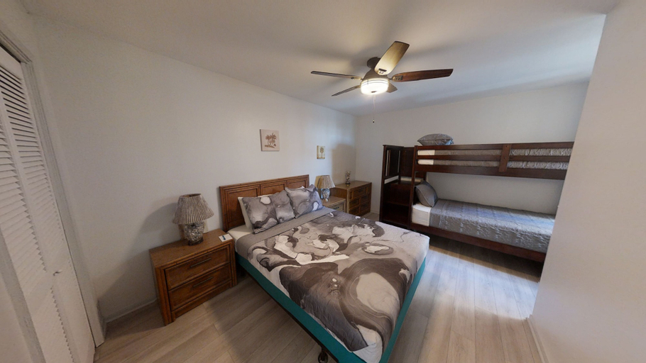 Bedroom 4, Waters View-15425, Nueces