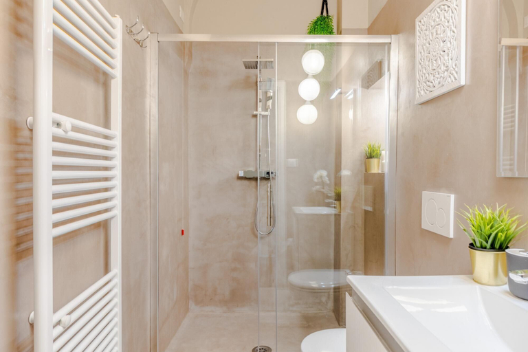 Bathroom 5, Casa Gina Urban Retreat, Lucca