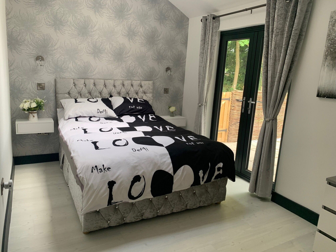Bedroom 2, Belvedare-suffolk, Suffolk