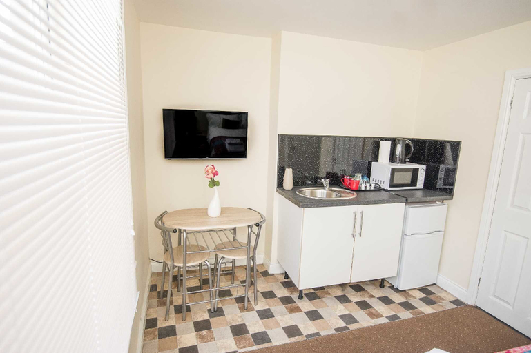 Others 4, Bradford City Apartments Flat 71, Bradford