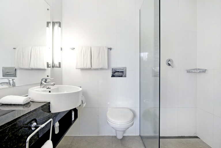 Bathroom 4, ULTIQA Fiji Palms Beach Resort, Serua
