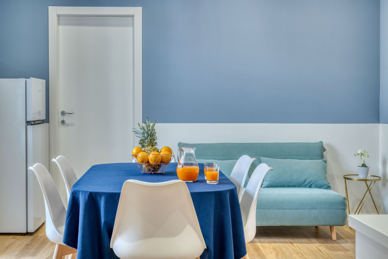 Others 5, IzzHome Corso76, Cagliari