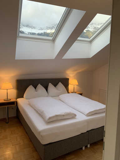 Bedroom 3, Basic Apartments downtown, Innsbruck