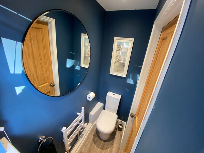 Bathroom 3, Refurbished Victorian Villa- Free Parking- Sleeps6, Suffolk