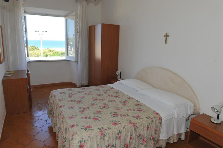 Bedroom 2, Residence Pensione Mena, Napoli