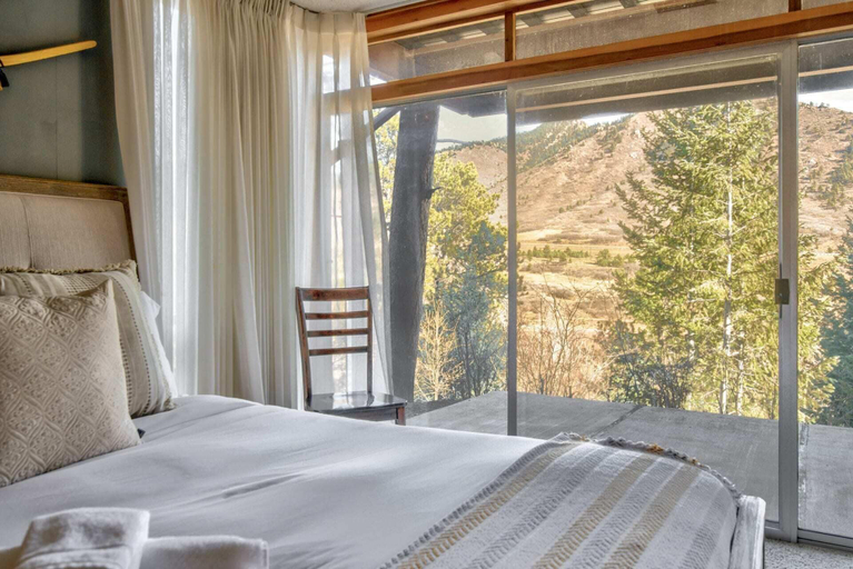 Bedroom 3, 4BR Cabin With Fireplacemountain Viewsdog-friendly, El Paso
