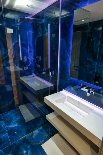 Bathroom 4, Chimaera Hotel, Vlorës