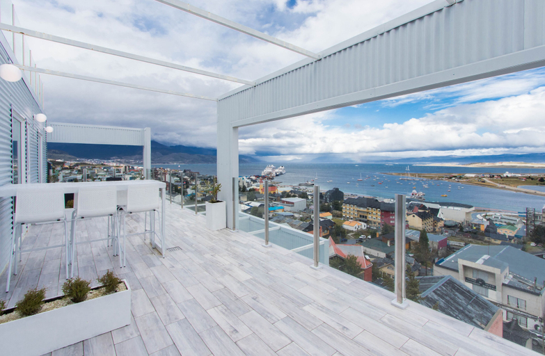 Others 5, Infinity Sky 2, Ushuaia
