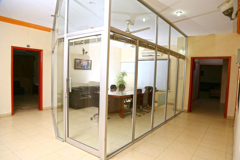 Others 5, Luxury Inn, Karachi