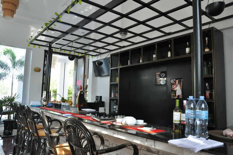 Food & Drinks 5, Vimean Sovannaphoum Resort, Svay Pao