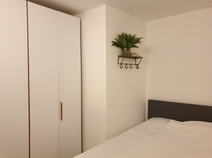 Bedroom 3, Captivating 2 Bedroom Apartment in Acquaseria, Como