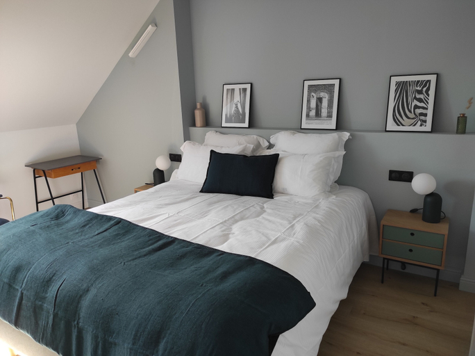 Bedroom 3, Appart Hôtel & Spa La Villa Du Port, Morbihan
