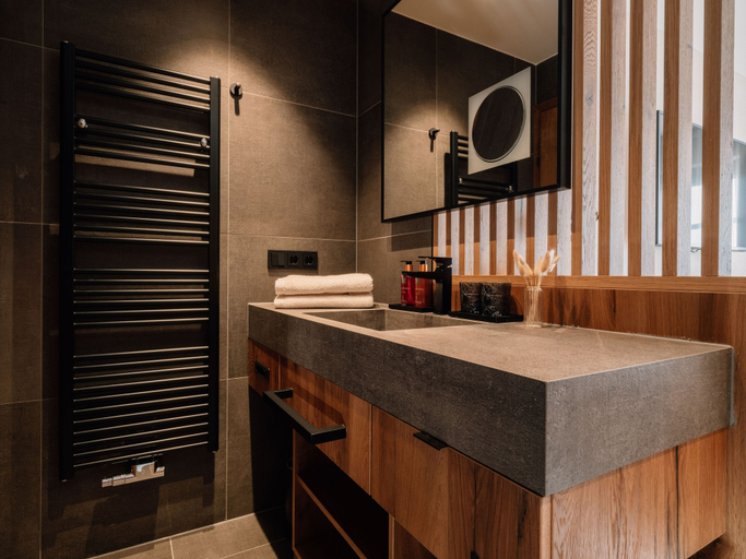 Bathroom 5, JOHANN Schladming Hotel GmbH, Liezen