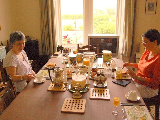 Food & Drinks 5, Carlton Seamill B&B, North Ayrshire