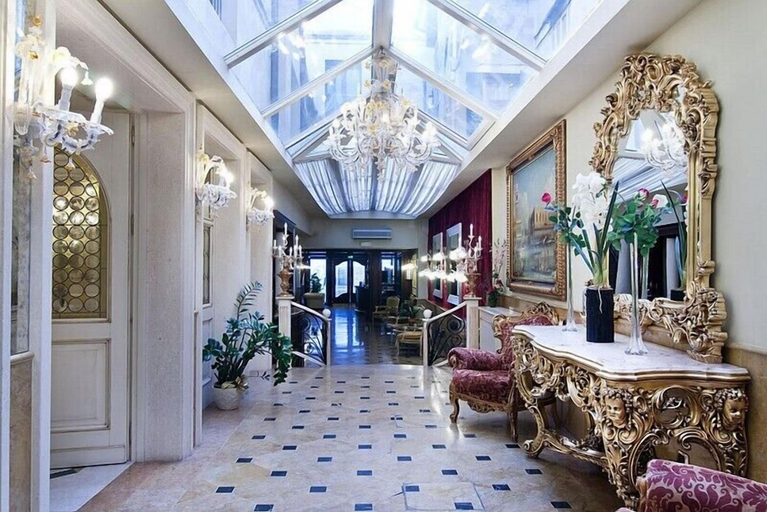 Others 5, Hotel Belle Epoque, Venezia