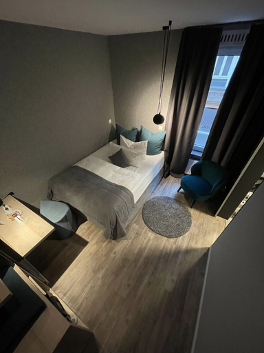 Bedroom 4, Boutique Hotel Falkenturm, München