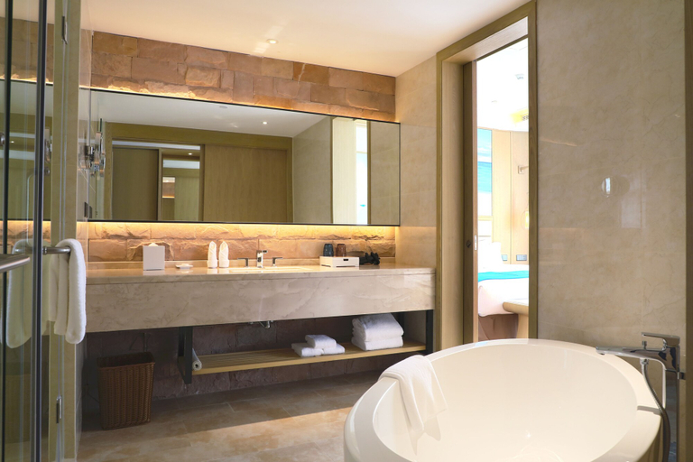 Bathroom 5, Fuzhou Seaview Fliport Resort, Fuzhou