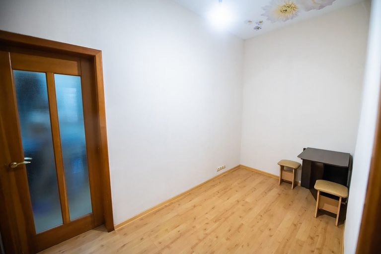 Others 5, Apartment on Semenovskaya 10-12, Vladivostok gorsovet