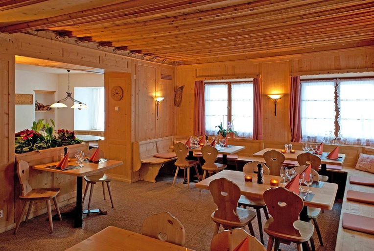 Food & Drinks 5, Gasthaus & Hotel Berninahaus, Maloja
