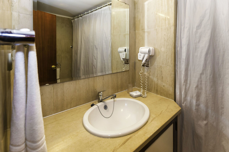Bedroom 4, Aparthotel Imperatriz, Funchal